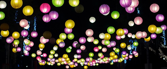 De ce nu ne băgăm și noi în față, mami? Pentru că noi suntem mai buni și mai înțelepți!