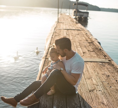 Tati e în spațiul lui, să nu-l deranjăm!